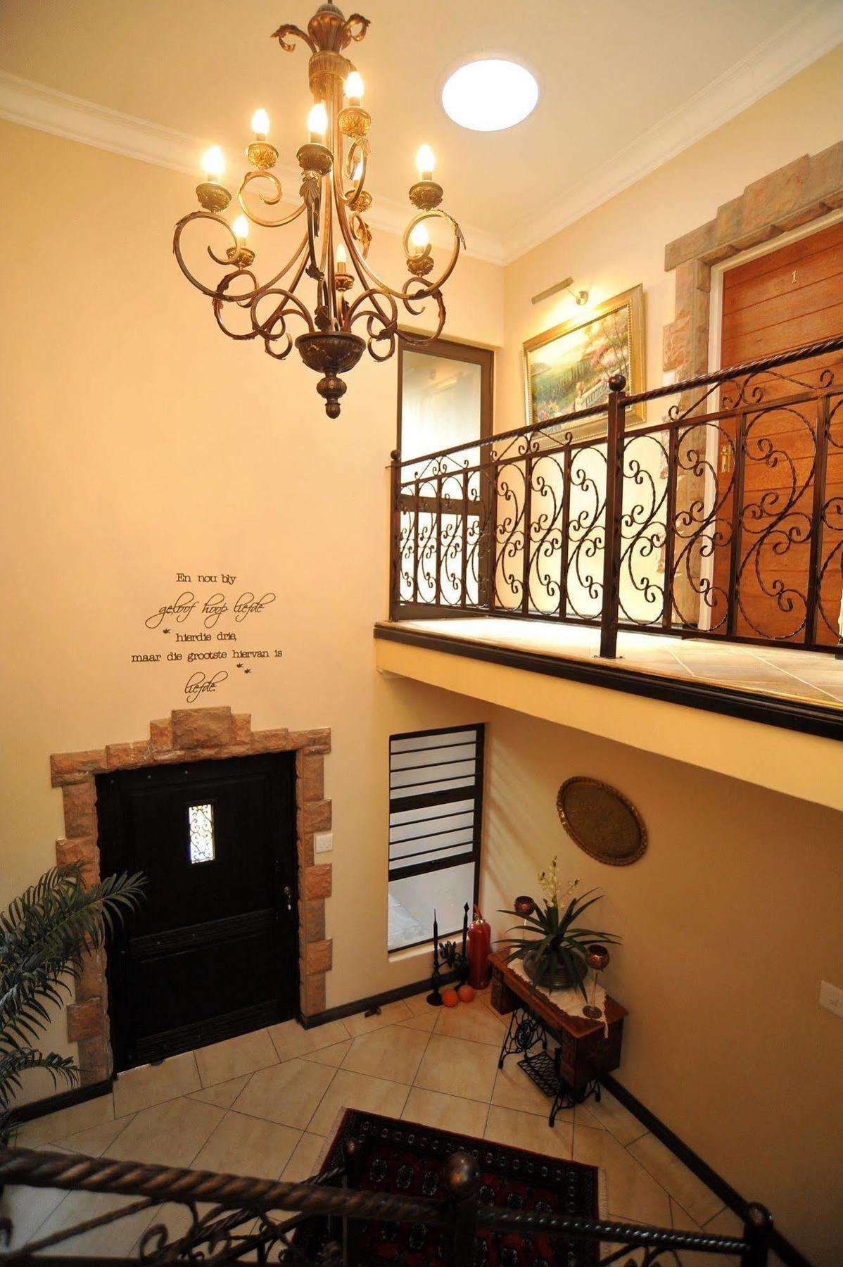 Sunset Manor Guest House Potchefstroom Kültér fotó